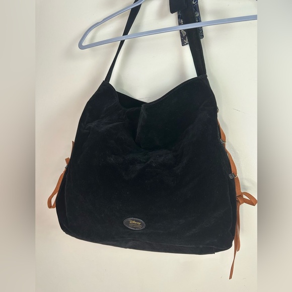 Her Universe Disney Hocus Pocus Black Icons Velvet Embroidered Crossbody Bag NWT - Picture 8 of 16